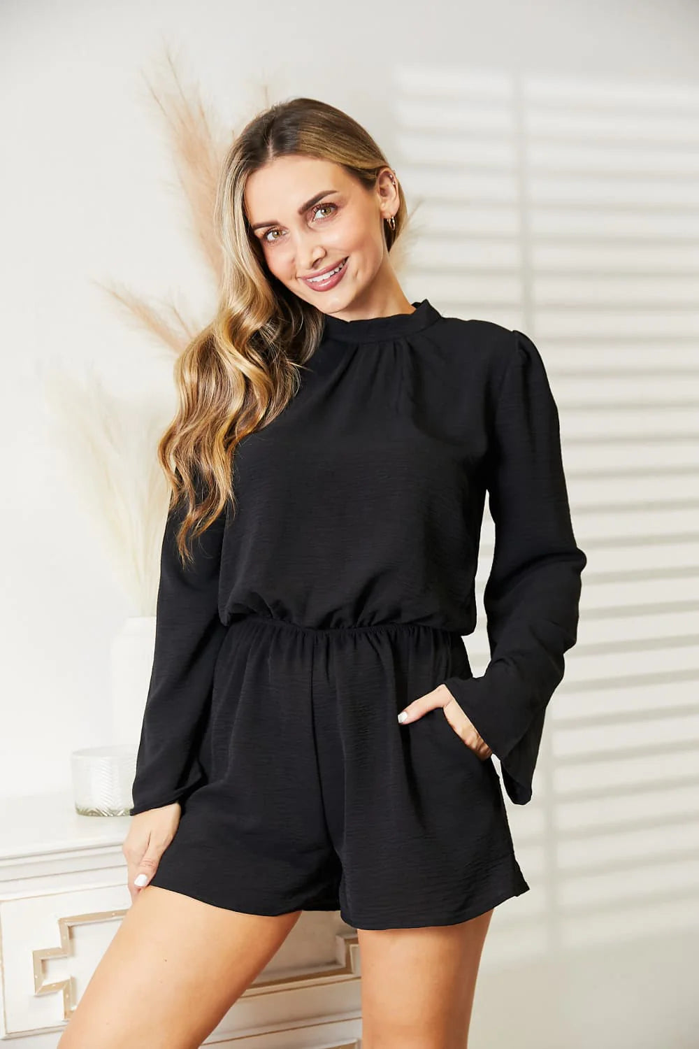 Culture Code Women's Full-Size Open Back Romper with Pockets