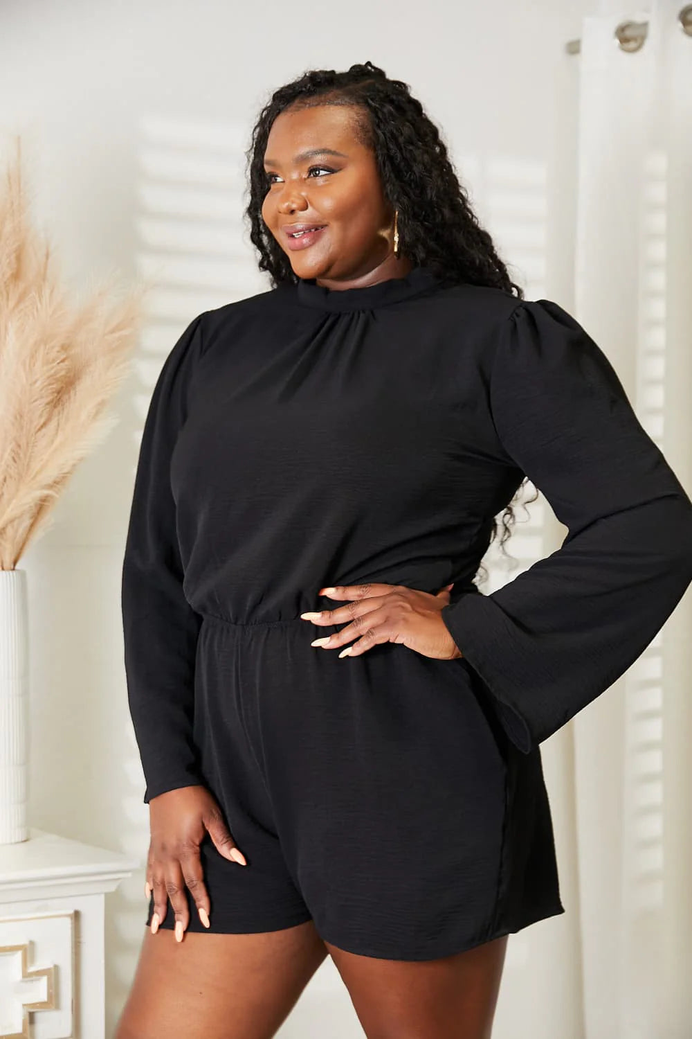 Culture Code Women's Full-Size Open Back Romper with Pockets